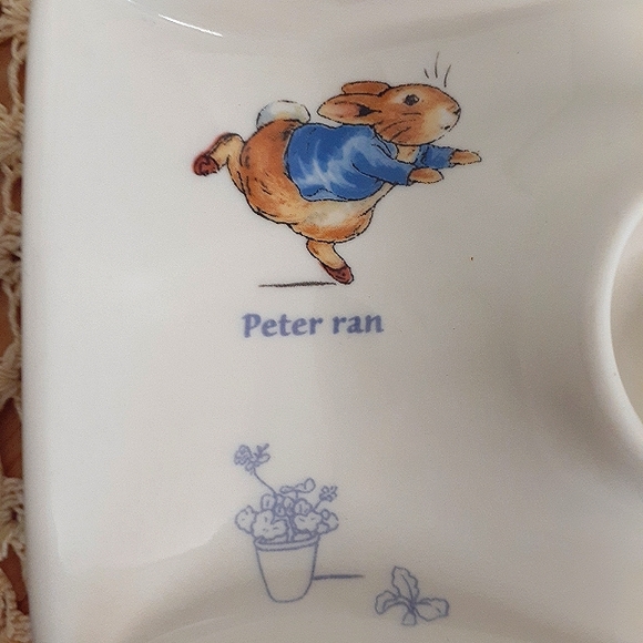 👉*RARE VINTAGE* WEDGWOOD BEATRIX POTTER PETER RABBIT CHILDS SNACK TRAY ~7x4 - Picture 3 of 8